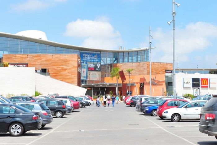 Espacio Mediterráneo shopping centre Cartagena Murcia: open seven days a week