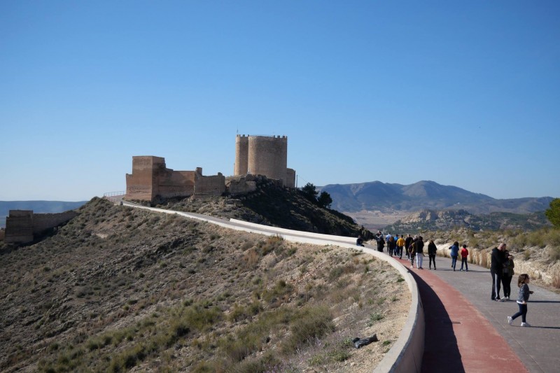 <span style='color:#780948'>ARCHIVED</span> - Sunday 15th December Jumilla castle tour (Spanish)