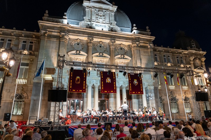 <span style='color:#780948'>ARCHIVED</span> - Wednesday 23rd October Free military band concert in Cartagena