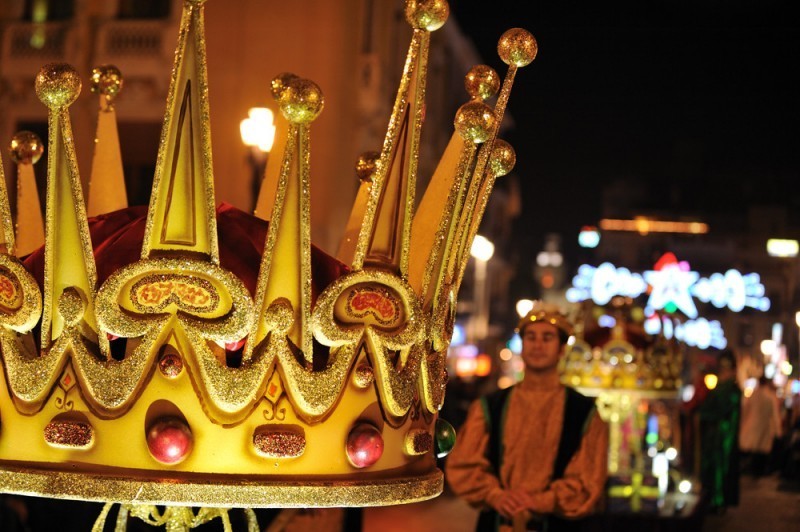 <span style='color:#780948'>ARCHIVED</span> - 5th January 2020 Three Kings parade in Murcia City
