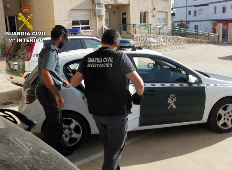 <span style='color:#780948'>ARCHIVED</span> - Seven arrested in connection with at least 10 burglaries in San Javier