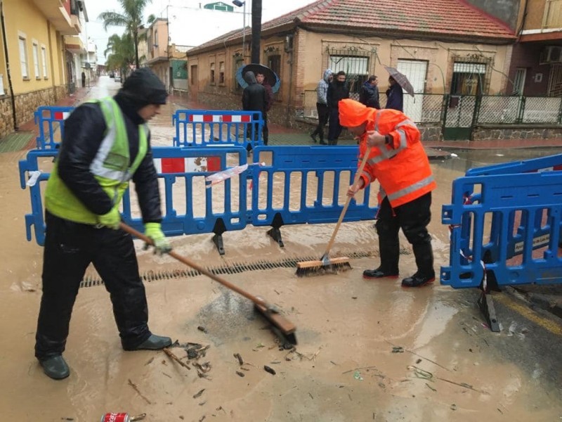 <span style='color:#780948'>ARCHIVED</span> - Los Alcázares activates level 1 emergencies plan as streets are flooded once again
