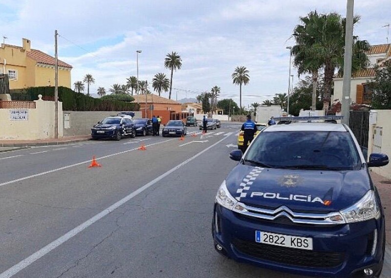 <span style='color:#780948'>ARCHIVED</span> - Police lockdown checks stepped up on Mazarrón roads for Semana Santa