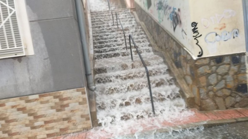 <span style='color:#780948'>ARCHIVED</span> - No major incidents during storms in the Region of Murcia on Monday