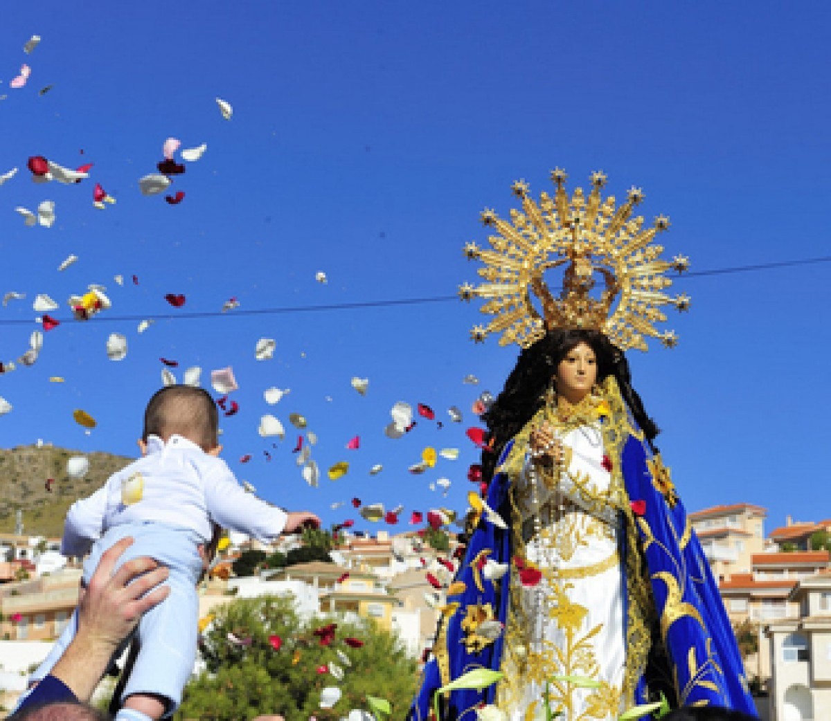 The Romería and annual sardine festival of Bolnuevo