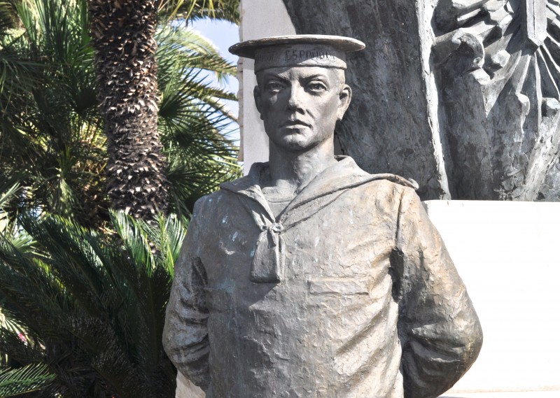 Plaza Puerta del Mar in Alicante City