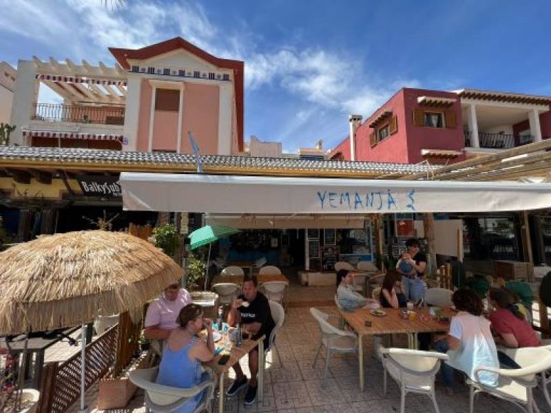 Café bar Yemanjá: a Bohemian hotspot for brunch, lunch and dinner in Cabo de Palos