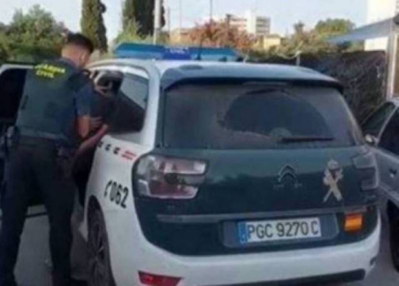 French woman arrested on the Costa Blanca for kidnapping her own child
