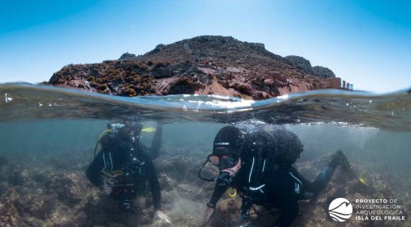 Annual archaeological dig begins on Isla del Fraile in Aguilas