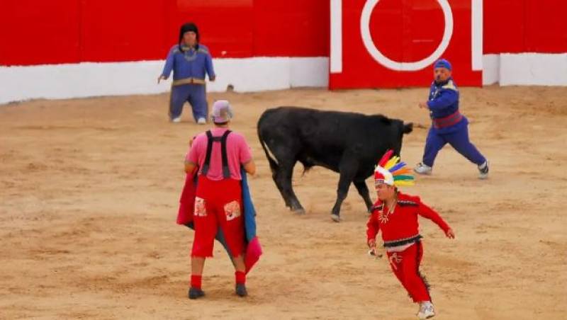 Costa del Sol court overturns ban on controversial dwarf bullfighting event