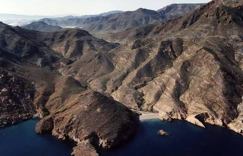 September 20 Strenuous 9-kilometre hike in the mountains of Cabo Tiñoso