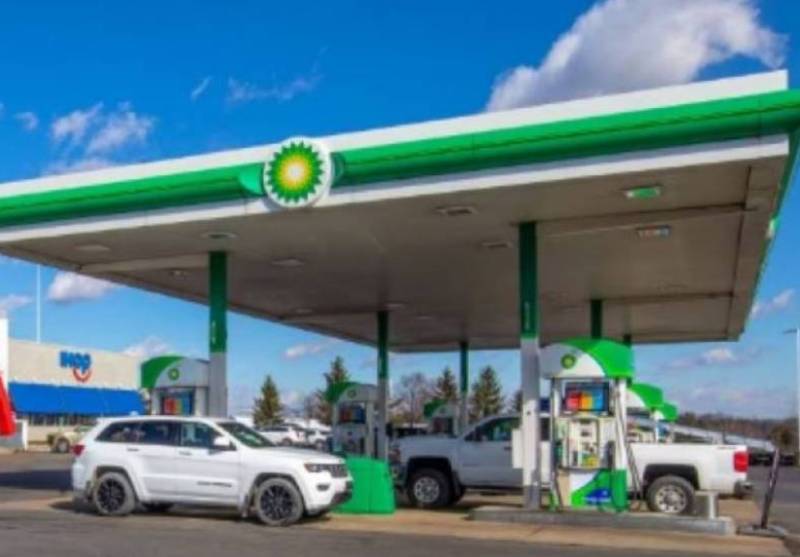 Petrol station strike called off in Spain after workers and bosses reach a deal