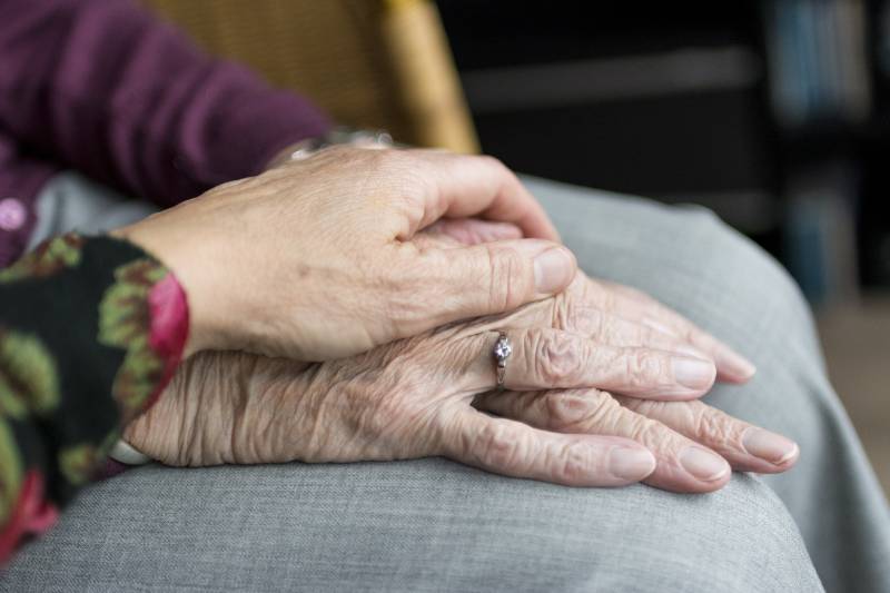 Caring for elderly relatives in Spain could unlock extra financial support