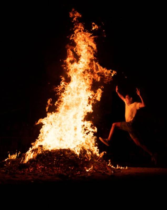 Bonfires, heatwaves and safety drones: how Spain is celebrating Noche de San Juan tonight