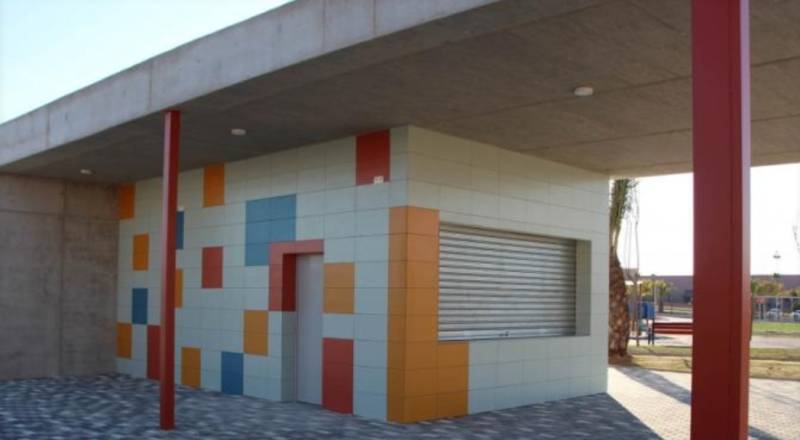 Alhama de Murcia is looking for new owners for two café kiosks